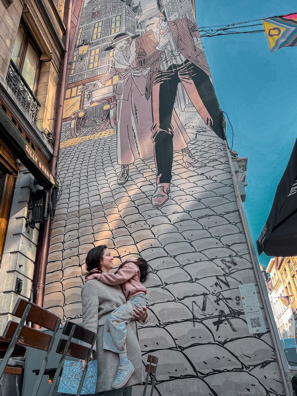 Comic Strip Route / The Cartoon Walls of Brussels, Brussels, Belgium