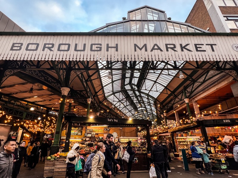 Borough Market, London, England: Where to eat in London