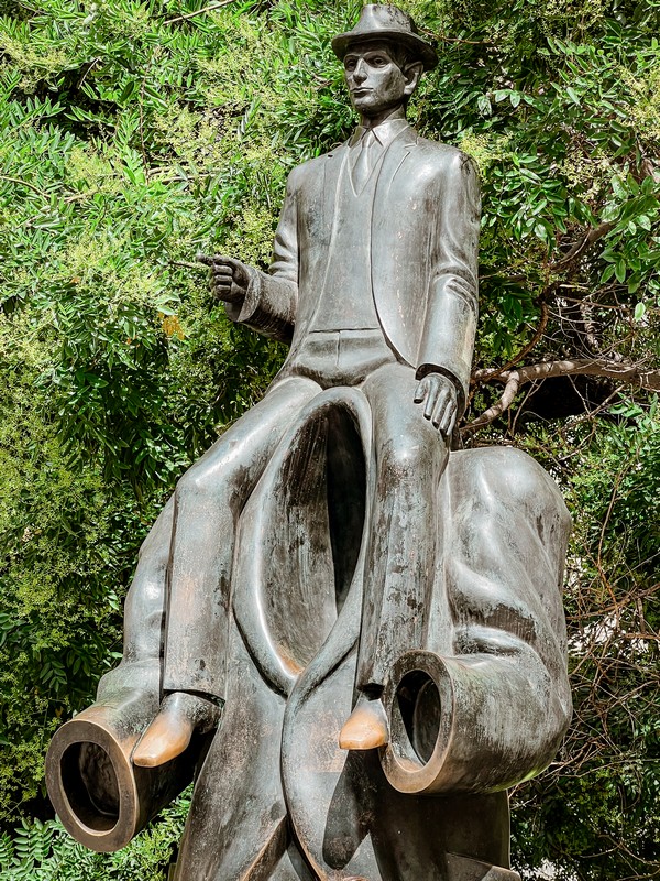 Franz Kafka statue, Spanish Synagogue, Prague, Czech Republic; Jewish Quarter