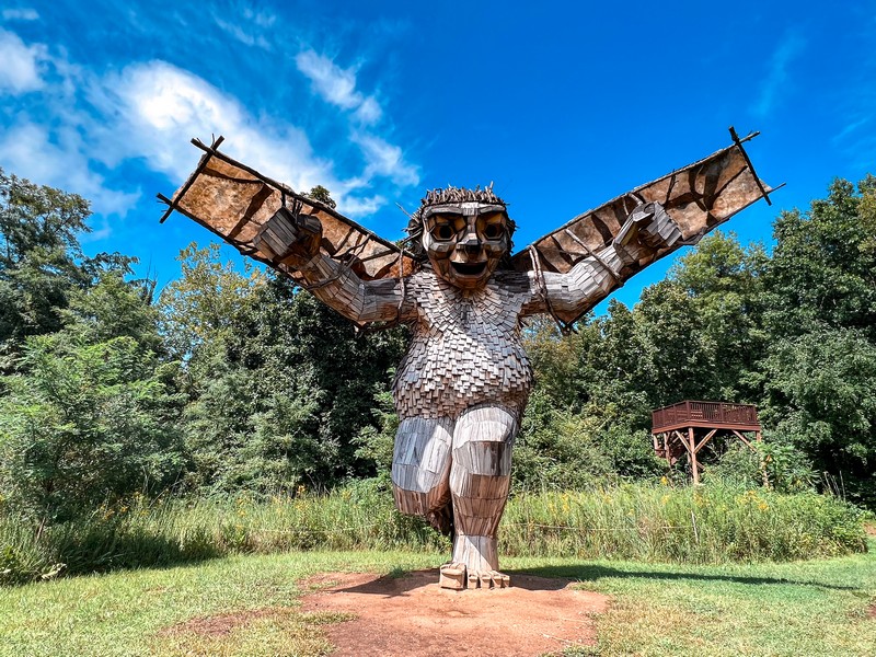 Aullwood Audubon, Dayton, Ohio: Thomas Dambo