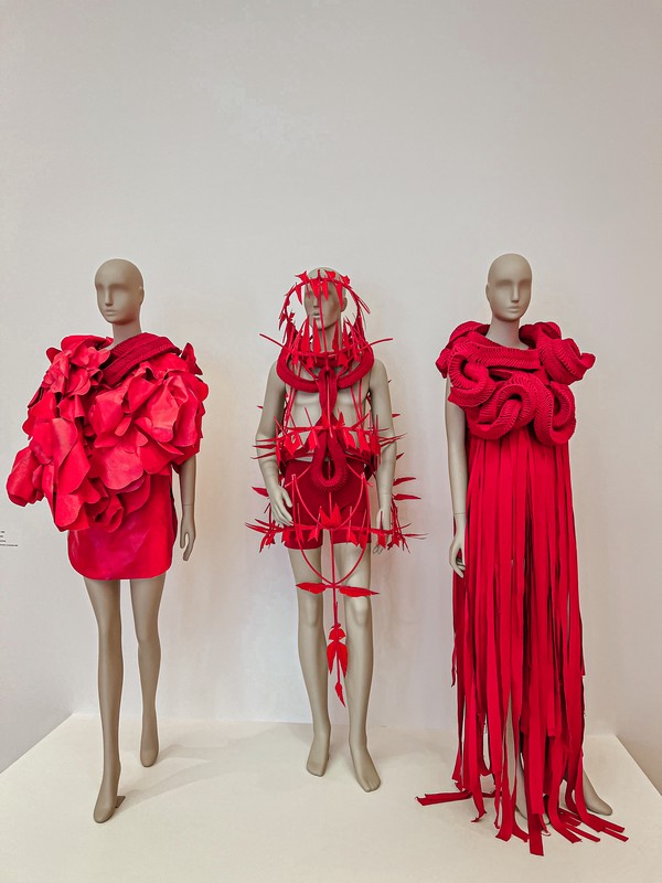 The National Gallery of Australia, Canberra, Australia; 
Grace Lillian Lee, Meriam Mir people, Future Women Floral Forms, 2020